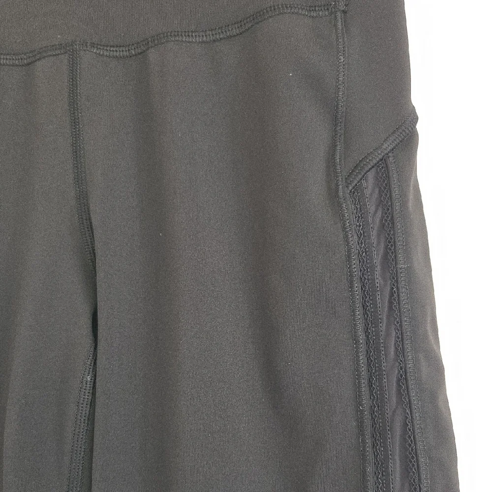Lululemon Black Cropped Leggings
